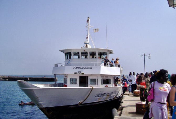 Alerte danger ! État de vétusté des chaloupes de la liaison maritime Dakar- Gorée