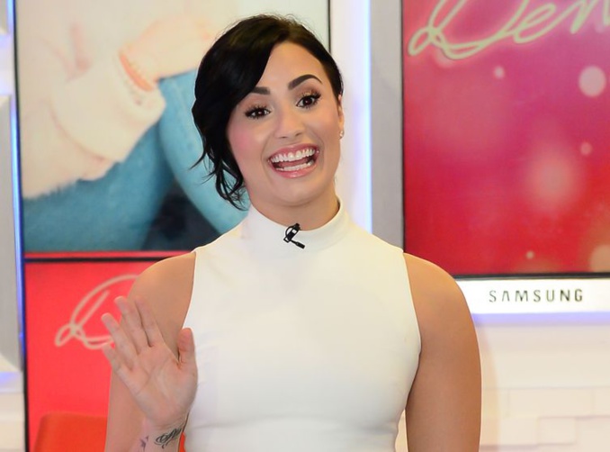 Demi Lovato : son gynéco lui demande un auto­graphe en pleine consul­ta­tion  « Va te faire f***** ! »