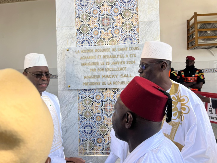 Photos+videos: Macky Sall dans l'effervescence de la Grande mosquée de Lodo Saint-Louis après la prière de ce vendredi