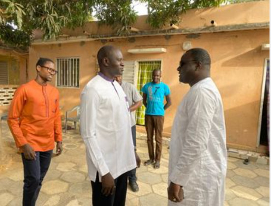 Déthié Fall sollicite le soutien de Dr. Babacar Diop