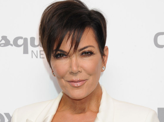 Kris Jenner veut dépo­ser le terme « moma­ger » et faire payer ceux qui l'utilisent !