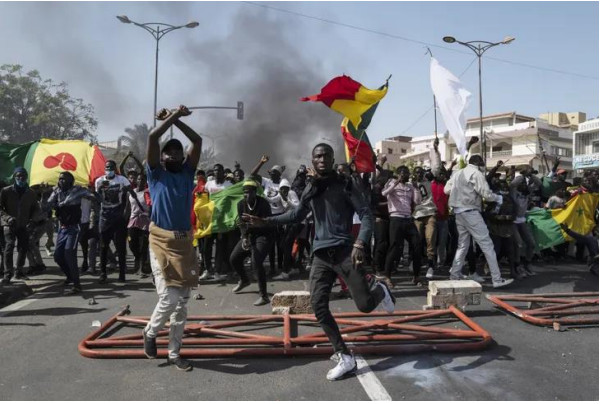"Conspiration islamiste et vague de violences au Sénégal: Echec à « l’harmattan » du Sahel", Par Abdoul Hamidou « Diouldé » Kane 