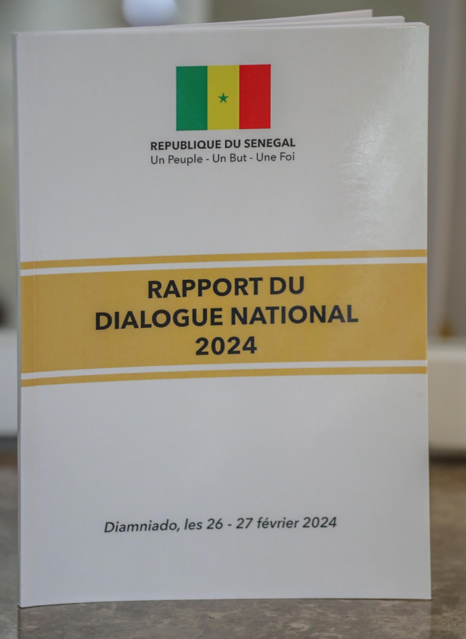 Le président de la République a reçu le rapport du Dialogue national, ce matin