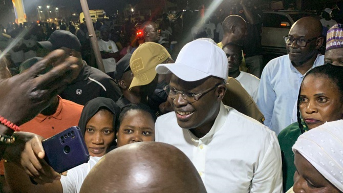 En campagne à Kaolack : Khalifa Sall charme arachidiers, transporteurs et jakartamen