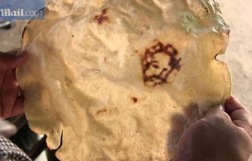 Le visage de Jésus apparaît sur une tortilla