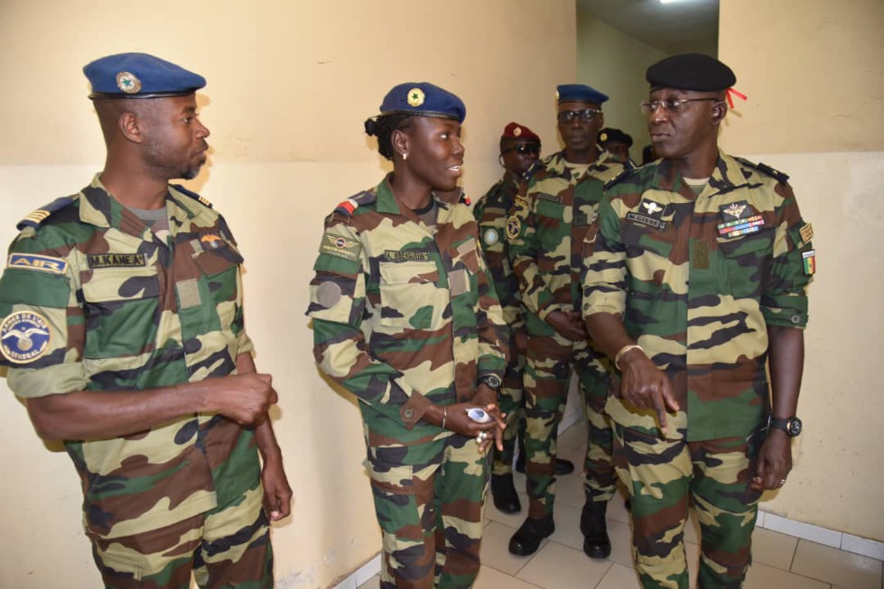  Visite du Chef d'État-Major Général des Armées à la Base aérienne de Dakar