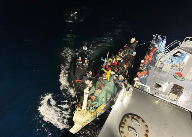 Emigration clandestine : La Marine nationale intercepte une pirogue contenant 150 migrants