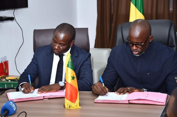 Ministère de l'Énergie, du Pétrole et des Mines et la Caisse de Dépôt et de Consignation du Sénégal : Une Signature d’une Convention Stratégique actée
