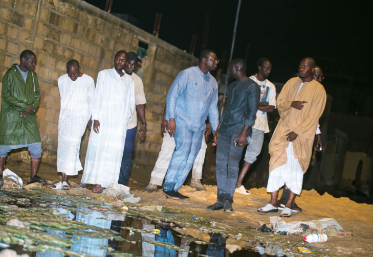 Photos / Touba : Moussa Balla Fofana, ministre de l’Urbanisme, des Collectivités territoriales et de l’Aménagement des territoires, au chevet des sinistrés