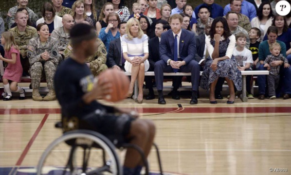 Prince Harry : Belle complicité avec Michelle Obama pour ses Invictus Games