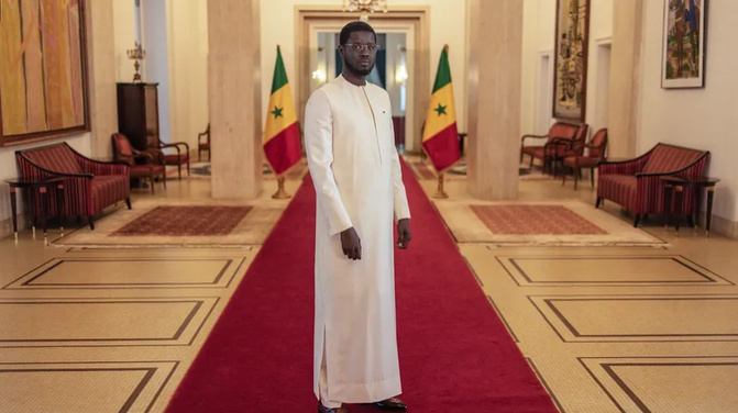 Le Président Diomaye Faye appelle à un départ des militaires français du Sénégal