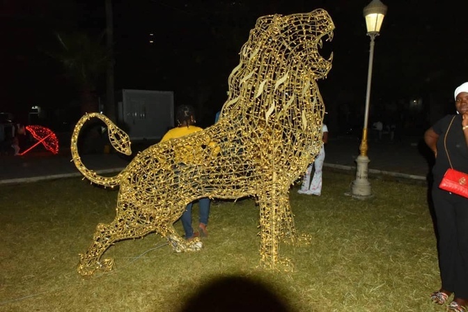 Festivités de fin d’année : Avec Barthélémy Dias en maître d’œuvre, Dakar se pare de lumières pour les fêtes