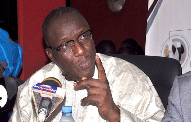 Ancien ministre de l'Éducation nationale, Cheikh Oumar Anne le traduit en Justice : Oumar Sow s’en réjouit et promet de lui régler son compte