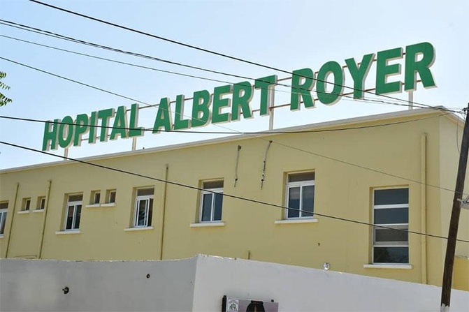 Fin de la grève à l'hôpital d'enfants Albert Royer