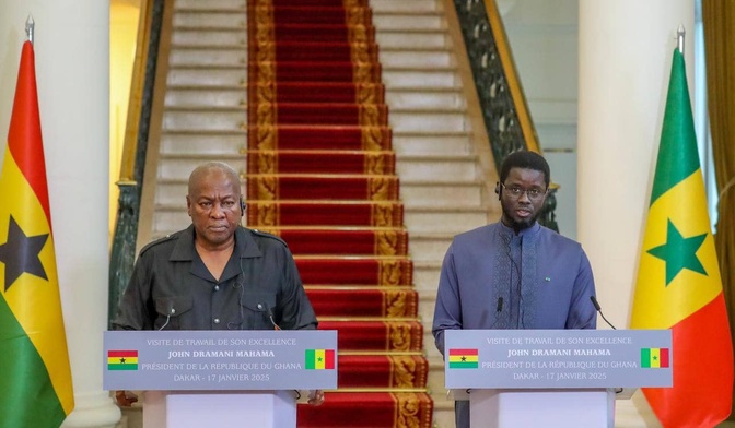 En visite de travail au Sénégal : Le Président Bassirou Diomaye Faye accueille son homologue ghanéen John Dramani Mahama