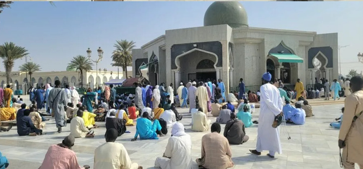 Rappel à Dieu de Serigne Moustapha Mbacké : Afflux massif de fidèles au mausolée de Serigne Saliou Mbacké