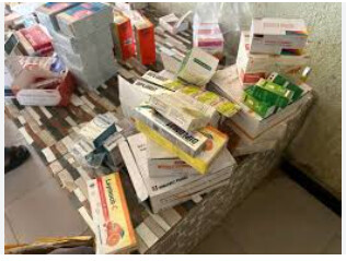 Démantèlement d’un réseau de trafic illicite de médicaments et autres produits de santé à Dakar : trois personnes arrêtées