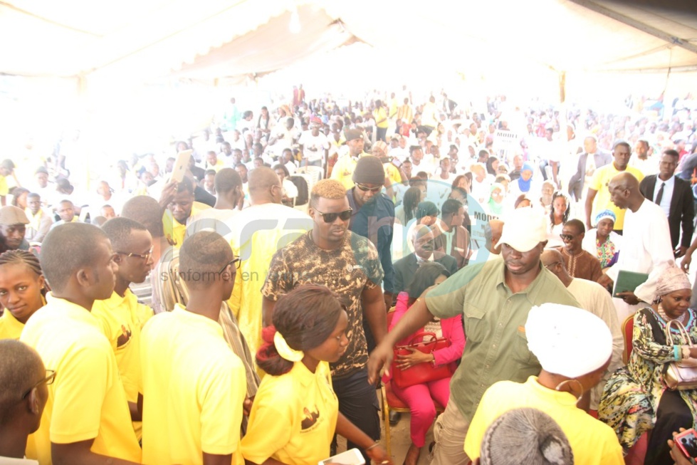 Direct-Convention des étudiants du Model: L'arrivée du Président  Ibrahima Sall