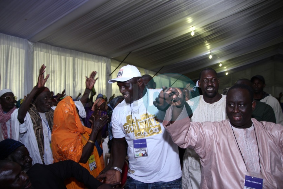 Référendum du 20 mars  : Revivez en images le meeting de Macky Sall à Guédiawaye