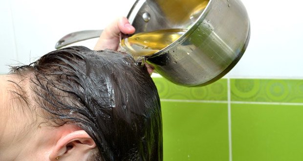 Accélérez la croissance de vos cheveux de manière incroyable avec ce remède maison simple à préparer !