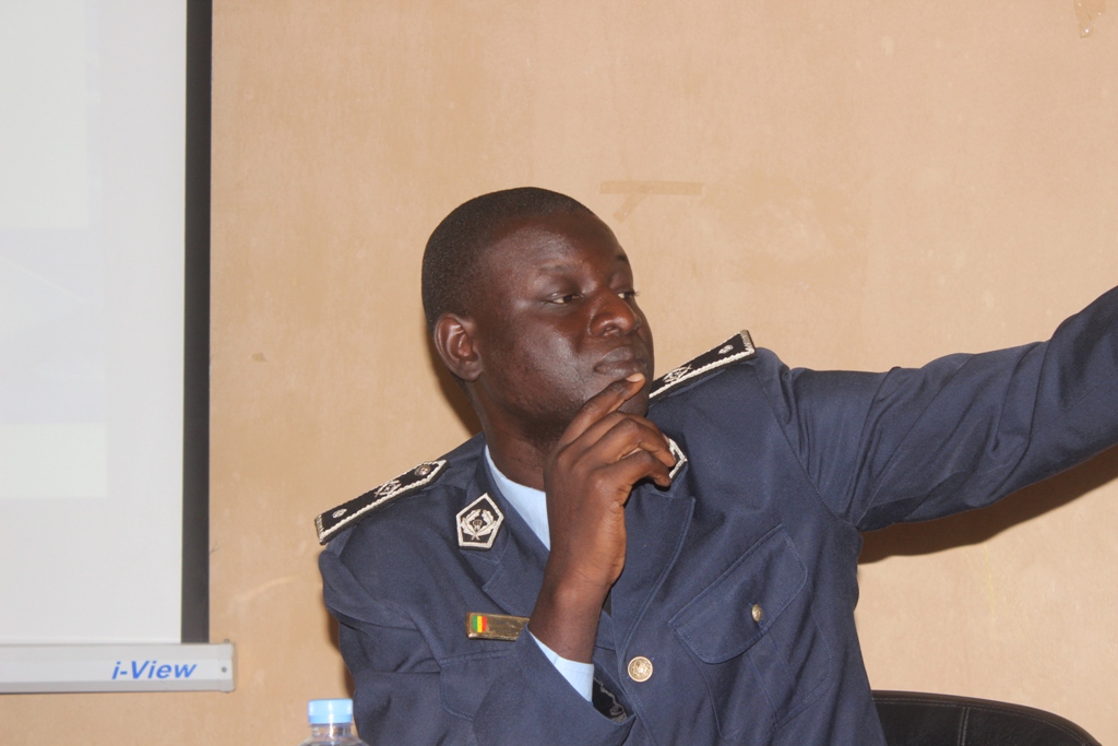 Images-Conférence de presse sur la Cybercriminalité à l'école nationale de police