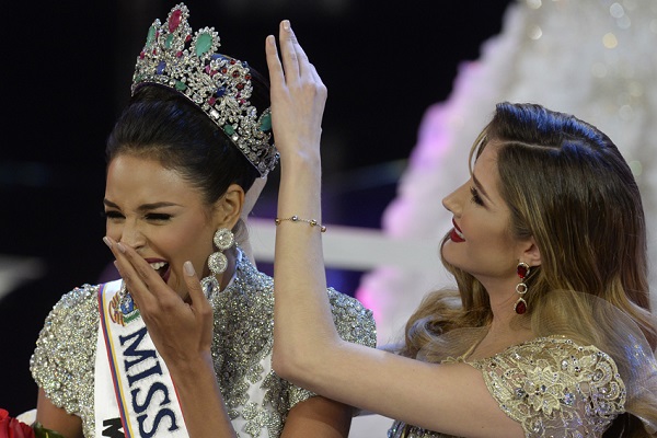 La Miss Monagas, Keysi Sayago est belle, mais, a une tête bien pleine.