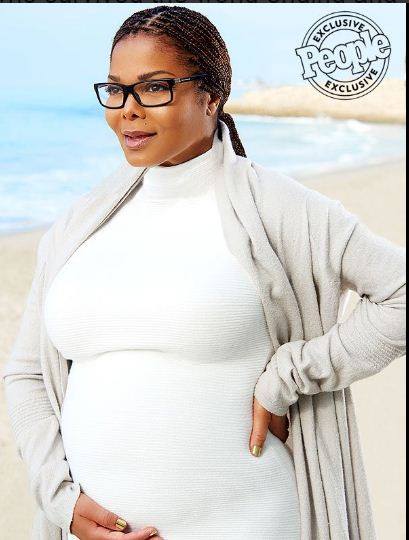 Exclusive : Des photos de Janet Jackson enceinte à 50 ans...