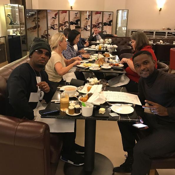 Samuel Etoo et son frère David Etoo