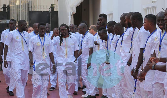 Vidéo: Discours du président de la République S.E.M. Macky Sall à la remise traditionnelle du drapeau national aux « Lions » de la Téranga