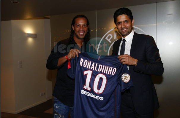 Photos: Ronaldinho et Pep Guardiola au Parc des Princes, ce dimanche pour la rencontre PSG vs Monaco