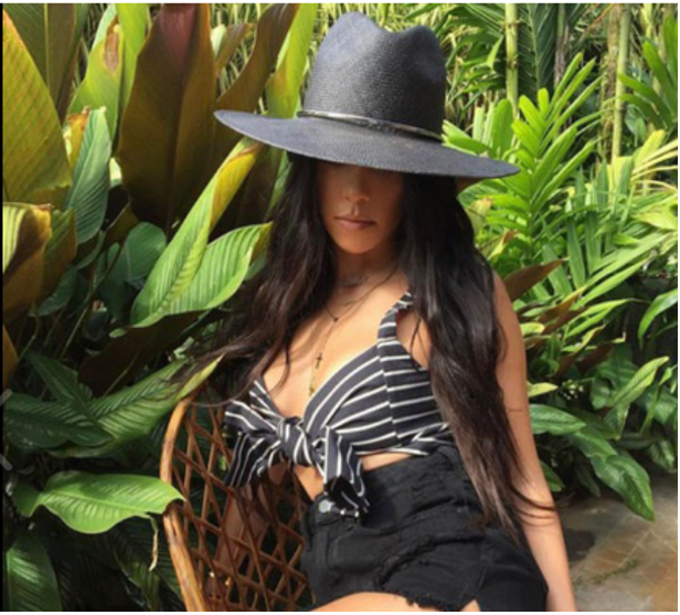 Kourtney Kardashian : comment la jeune maman est devenue une bombe sensuelle ?(Photo)