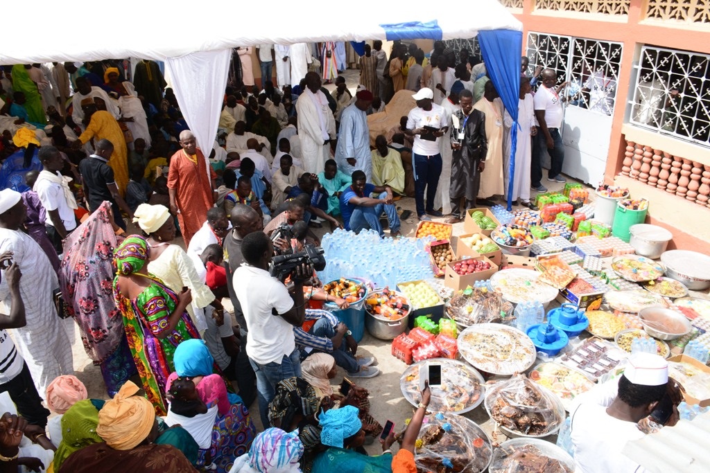 Visite de Serigne Bassirou Abdou Khadre Mbacké à El Hadji Chieke Touré à Guinguinéo