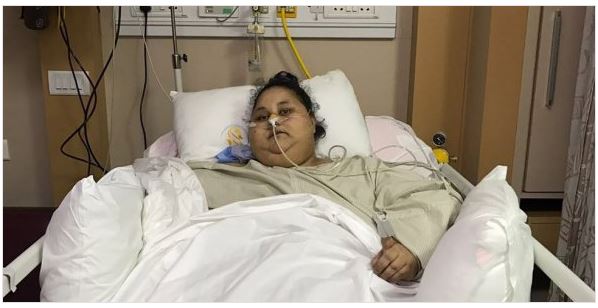 Égypte : la femme la plus grosse du monde perd 100 kilos en un mois grâce à son hospitalisation en Inde