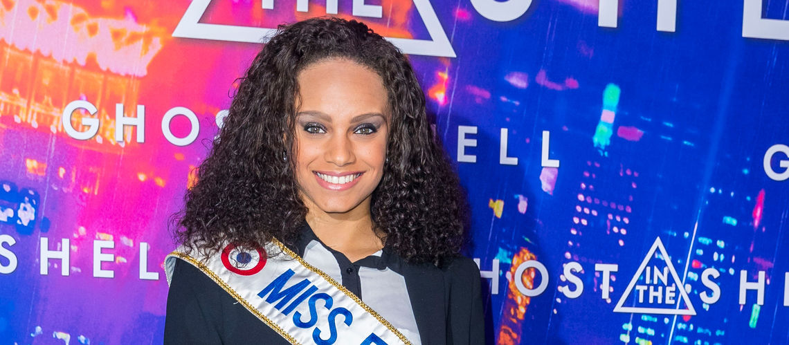 D'habi­tude très discrète sur sa vie privée, Miss France 2017 Alicia Aylies a accepté de livrer quelques détails sur ses goûts et objec­tifs de vie à l’oc­ca­sion du Face­book Live de Pure­people le jeudi 30 mars.