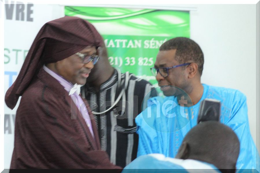 Serigne Modou Kara et Youssou Ndour à la cérémonie de dédicace du livre de Pape Ngagne