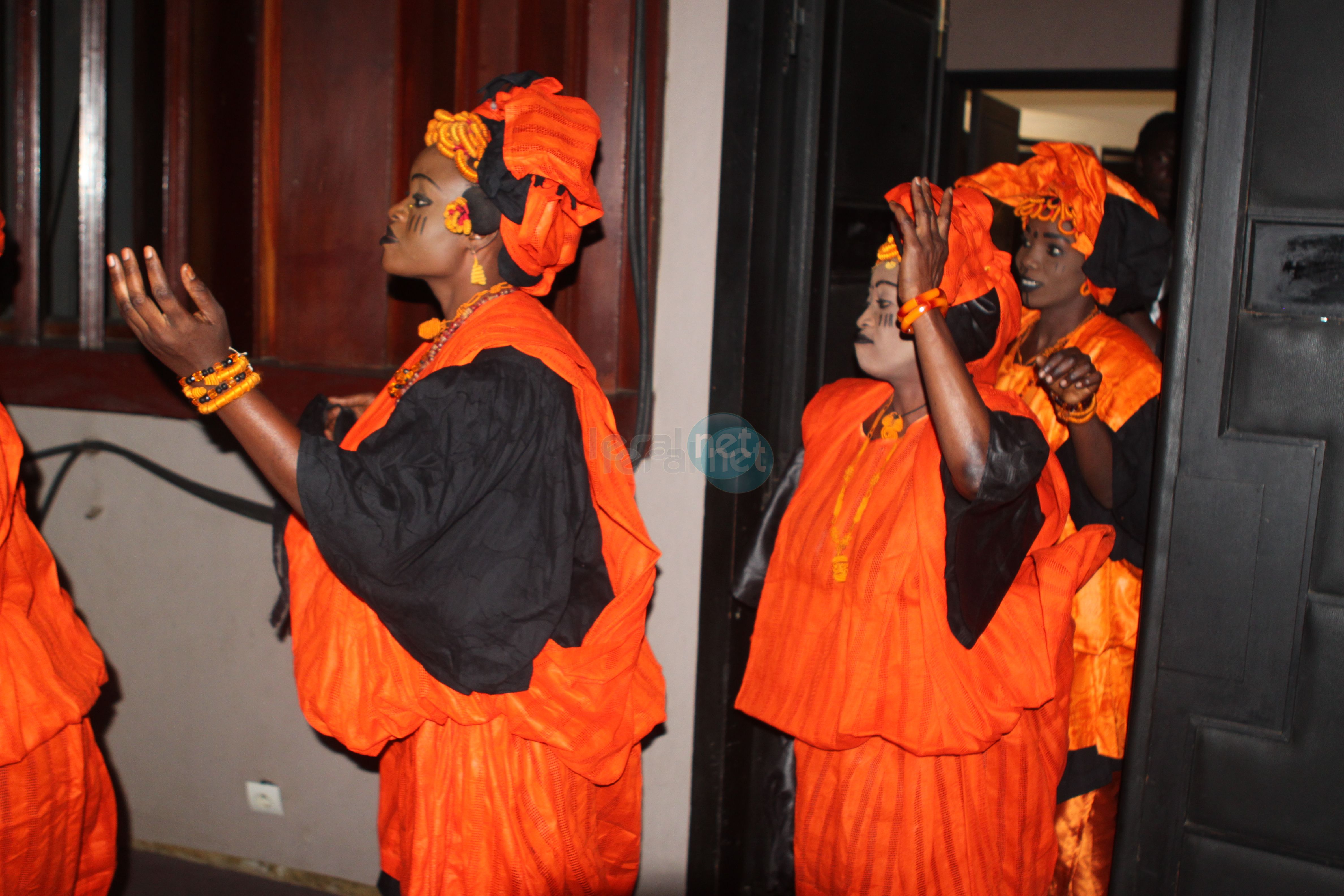 Les Lébous en pays Waalo Waalo, la danse du Dagagne combinée au Ndawrabine a été servie au public de Sorano