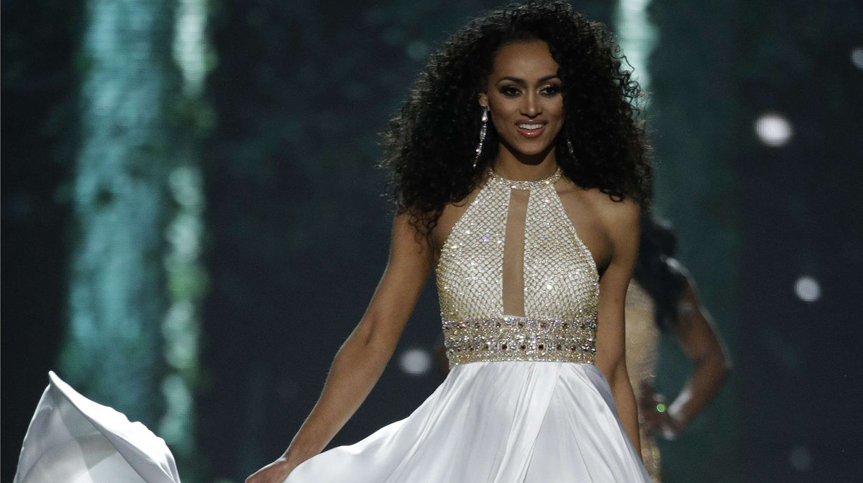 Qui est Kára McCullough, la Miss USA 2017 ?