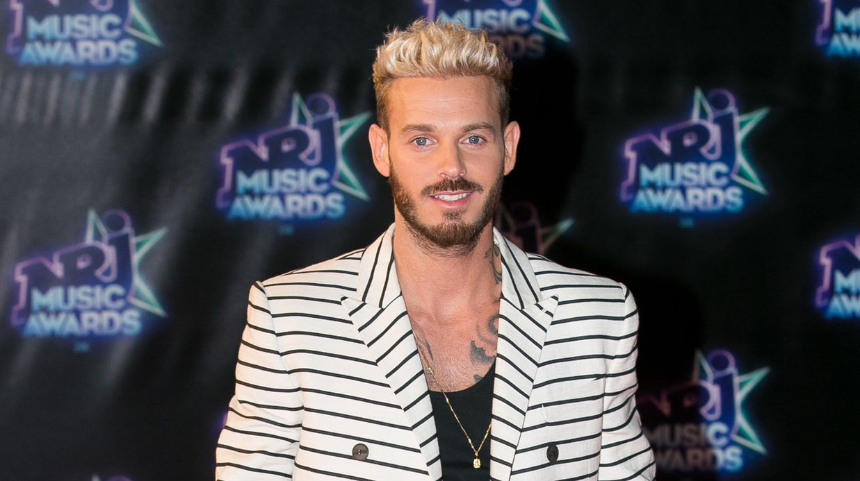 Un cadeau boule­ver­sant:  M. Pokora réalise le rêve d’une fan malade qui fond en larmes