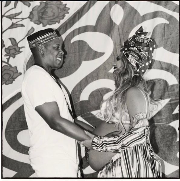 Beyoncé et Jay Z  en quelques clichés lors de leur  soirée Babyshower, ils avaient opté  pour la mode africaine