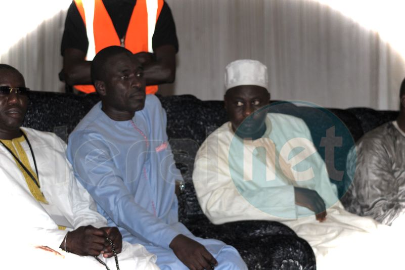 Les disciples de Serigne Touba ont célébré l'édition 2017 du "LEYLATOUL KHADR’’, à la mosquée Massalikoul Djinane 