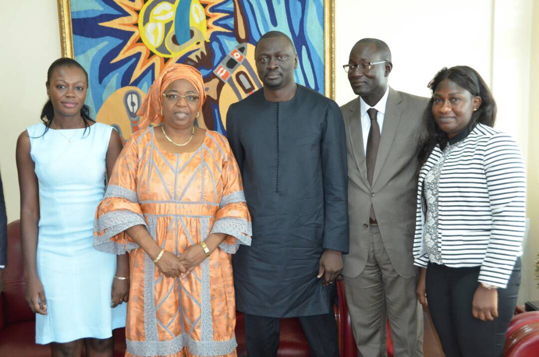 Eva Marie Coll Seck a reçu le staff de la TNT, conduit par le directeur général, Sidy Diagne