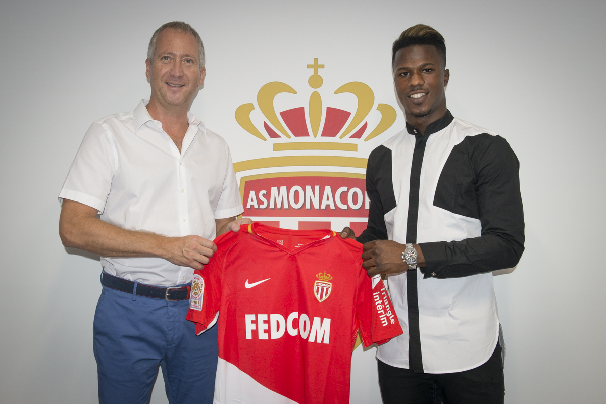 Photos : Diao Baldé signe à Monaco et affiche ses ambitions