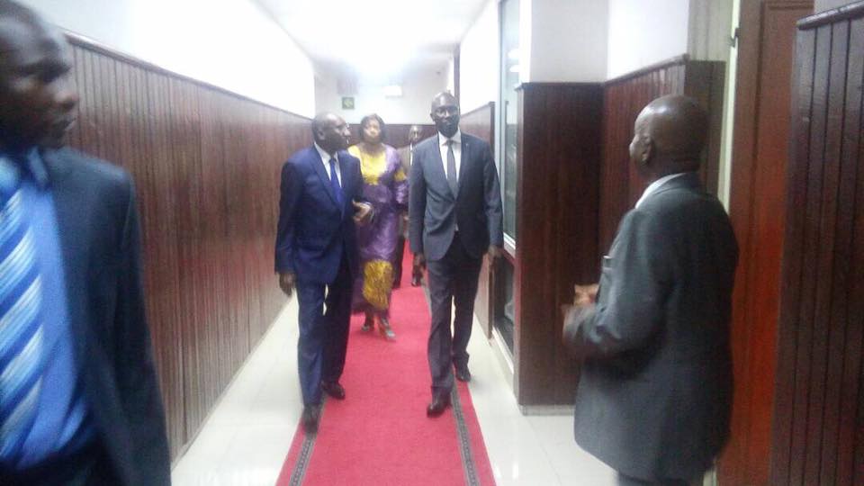 Photos: La cérémonie de passation de service entre le ministre de la Justice sortant, Sidiki Kaba et son successeur, Ismaïla Madior Fall 