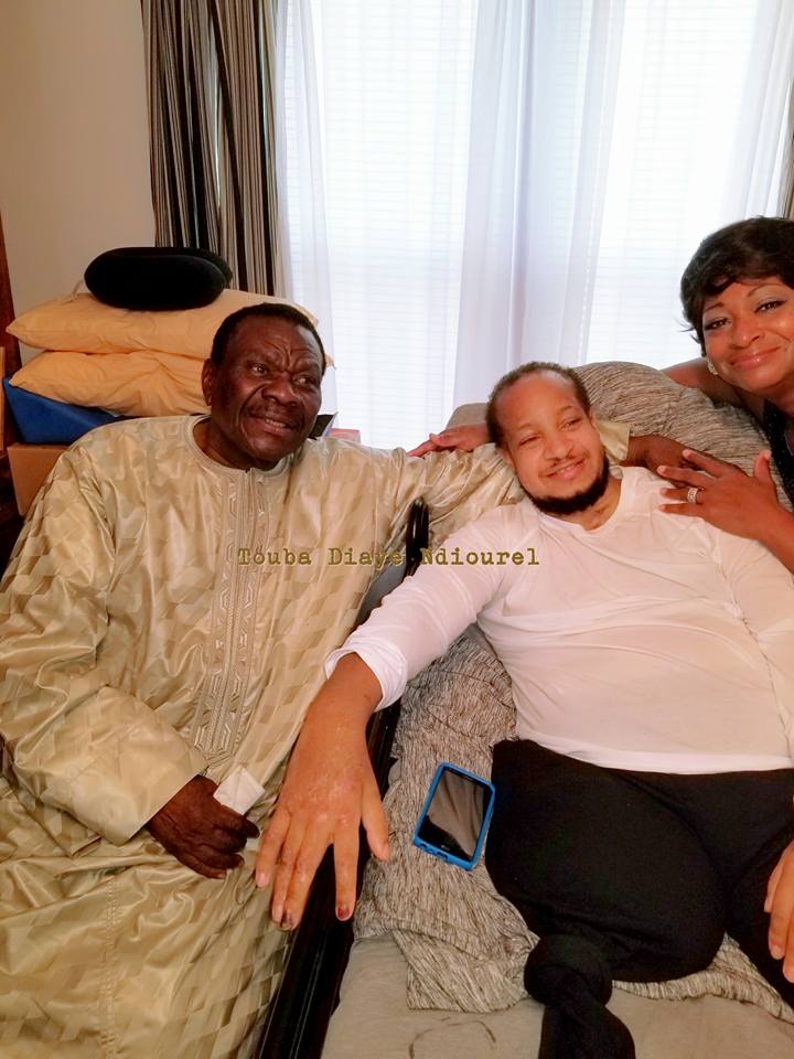 Photos: La visite de Cheikh Béthio Thioune chez son talibé américain Abdul Ahad et sa famille suite à leur accident