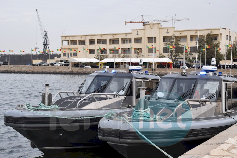 La remise de deux bateaux de patrouille à la marine nationale sénégalaise par l’United States Africa