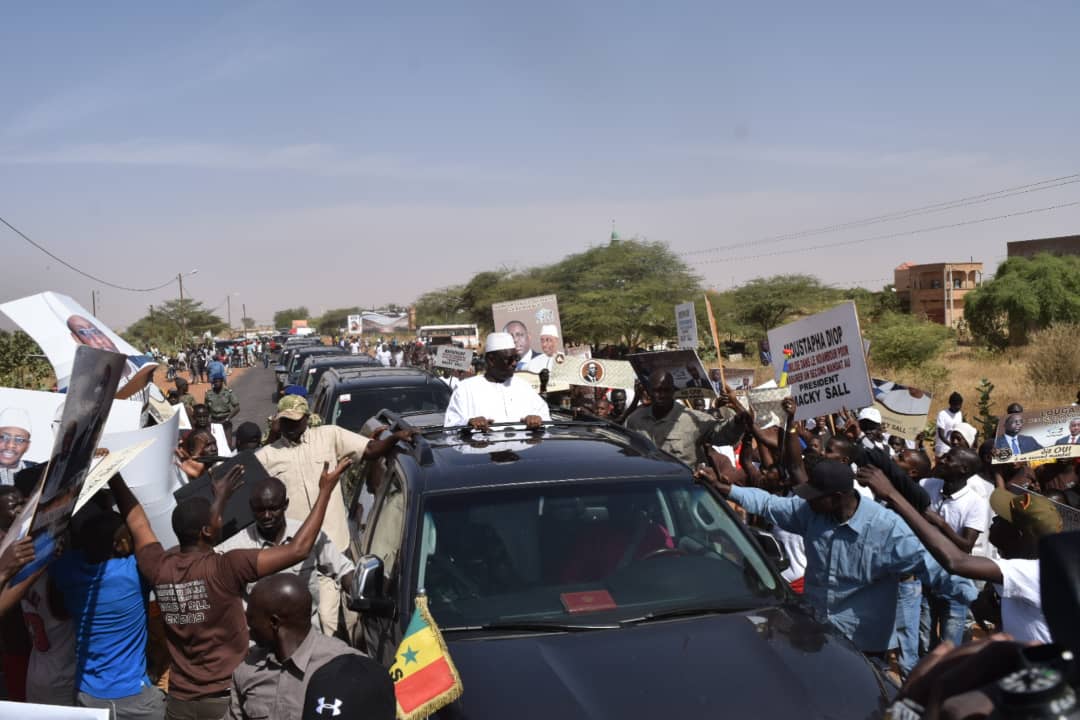 21 photos : La tournée économique de Macky Sall dans les régions de Saint-Louis et Louga 