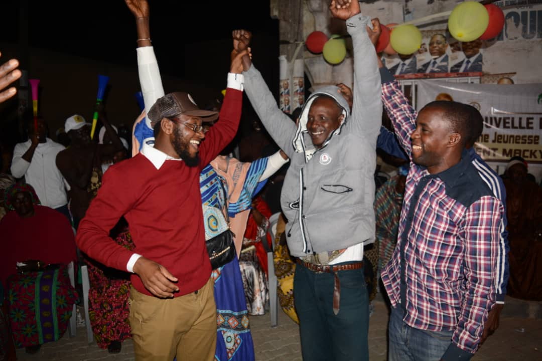 Photos - Sangalkam : Ouverture de la campagne par un meeting au quartier "Baayal" avec le ministre Oumar Guèye