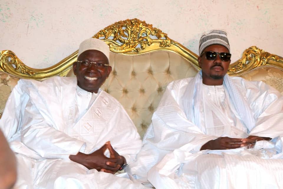 Photos: Issa Sall a rencontré le Khalife Général des Mourides Serigne Mountakha Bassirou Mbacké 