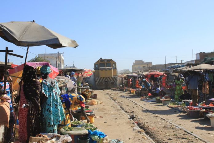 Marché Thiaroye Gare: Un Guinéen tué par son collègue pour un sac de patates volé