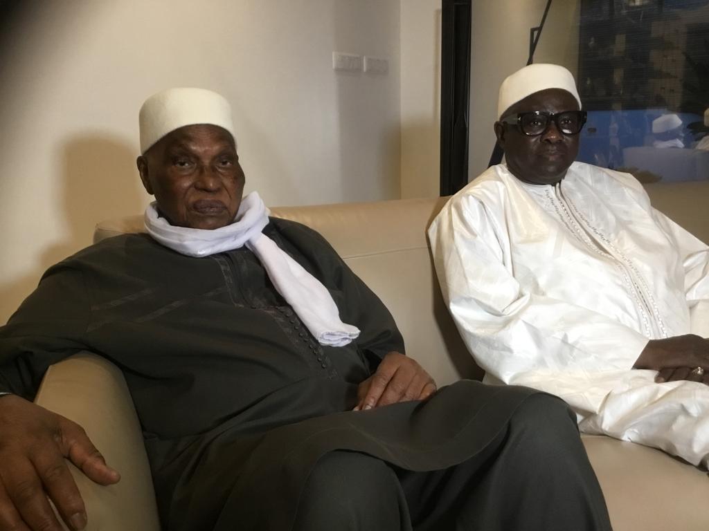 Visite de courtoisie du président de Bokk Gis Gis Pape Diop chez Me Abdoulaye Wade ce lundi 7 octobre 2019